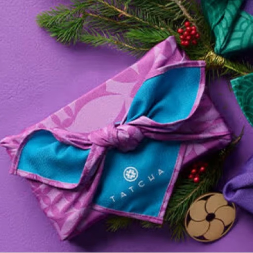 💞 2 for $15 💞 NWT Tatcha Japanese Furoshiki Cloth Fabric Wrap